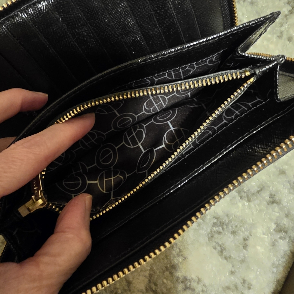 Henri Bendel EUC Organizer Wallet - Picture 4 of 4